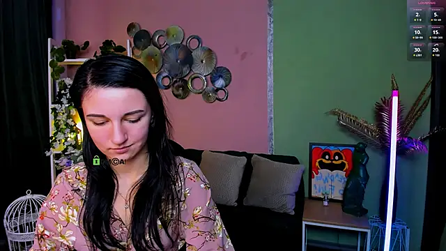 lia sunset online show from October 2025 02:14:01 PM