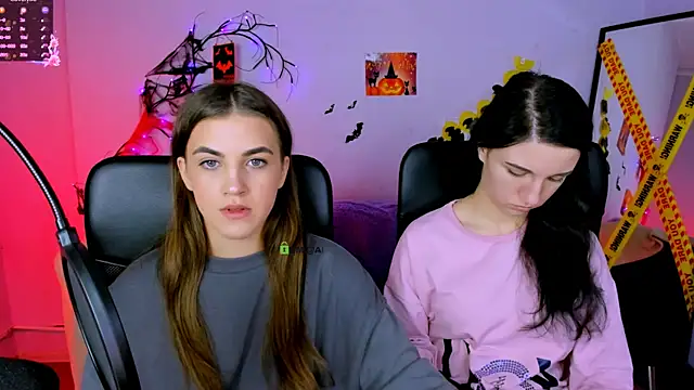 lia sunset online show from November 2025 01:13:02 PM