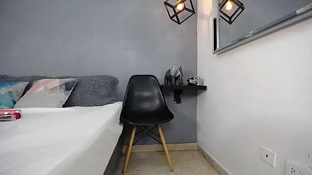 Luciana Graay online show from October 2025 01:12:01 PM