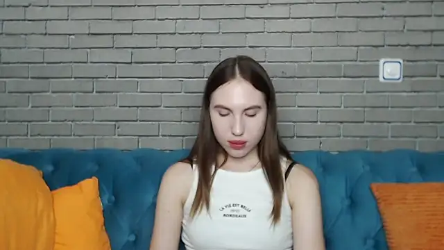 MellinGiG online show from September 2025 05:42:01 AM