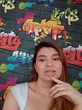 Snapshot of ksophie32 chatting on September 2025 03:55:01 PM ksophie32 online show from September 2025 03:55:01 PM