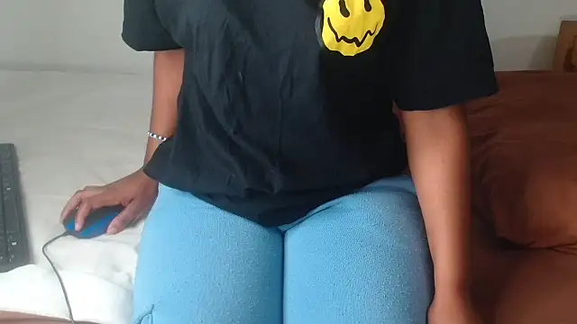 AshleyT255 online show from October 2025 08:01:01 AM