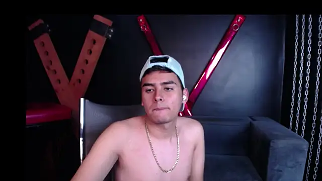 Snapshot of Matthewlodge chatting on October 2025 02:02:01 PM Matthewlodge online show from October 2025 02:02:01 PM