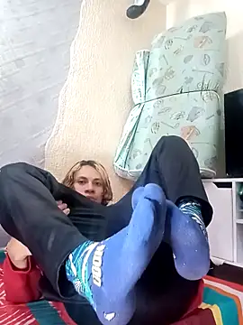 Snapshot of kittymutant99 chatting on December 2025 05:30:01 PM kittymutant99 online show from December 2025 05:30:01 PM