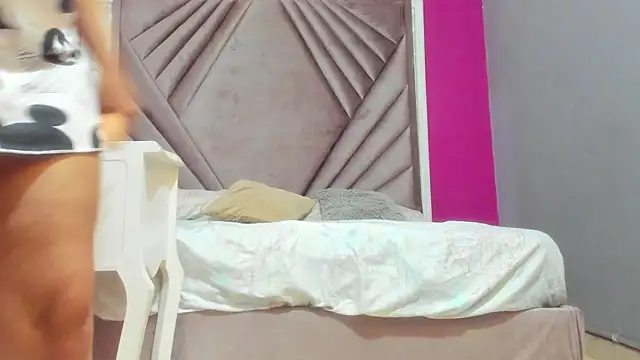 natasha bigbooty online show from October 2025 12:57:02 PM