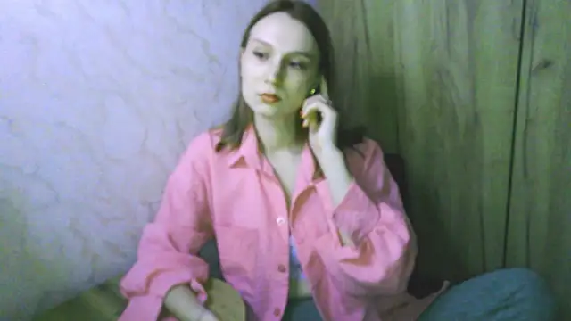 RegitGirlss online show from November 2025 09:15:02 PM