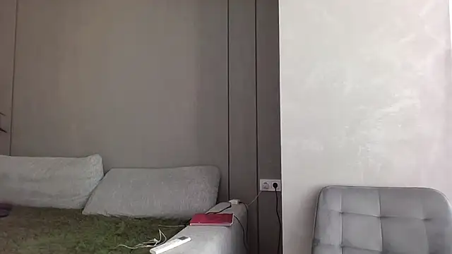 MrsAlice online show from October 2025 09:21:02 AM