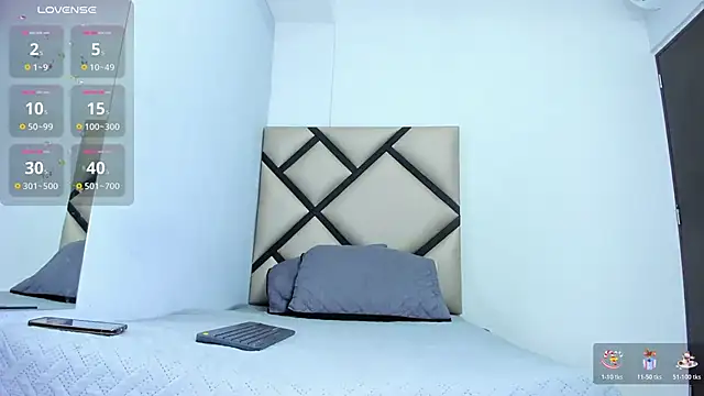 Snapshot of Alana_leno chatting on October 2025 07:49:01 PM Alana leno online show from October 2025 07:49:01 PM