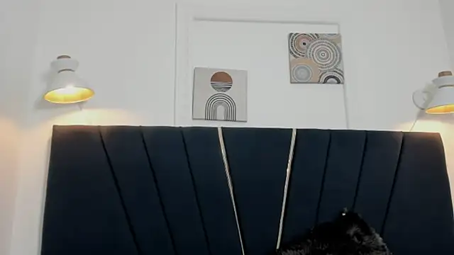 Snapshot of hotvain_cum23 chatting on October 2025 07:44:02 PM hotvain cum23 online show from October 2025 07:44:02 PM