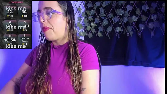 SussanMillerr  online show from September 2025 01:27:01 AM