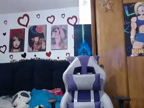 Angeeellovee online show from September 2025 05:21:01 AM
