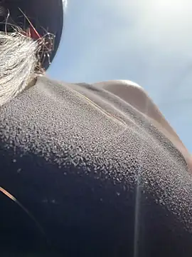 Emily  Storm online show from November 2025 02:05:02 PM