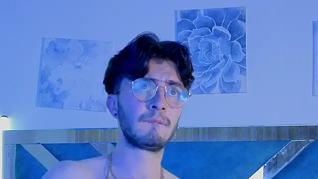 nerd perverse online show from September 2025 06:02:02 AM