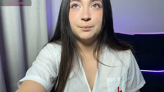 Snapshot of valentinauwu chatting on October 2025 01:15:01 AM valentinauwu online show from October 2025 01:15:01 AM