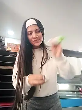 Miagreisy online show from September 2025 07:59:01 PM