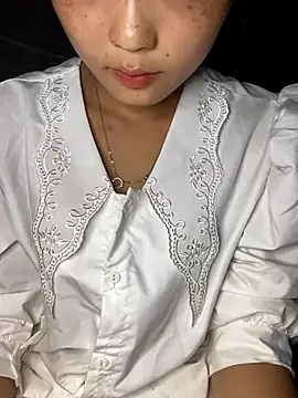 Thanh-18 online show from September 2025 02:30:01 PM