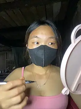 Thanh-18 online show from September 2025 01:47:02 PM