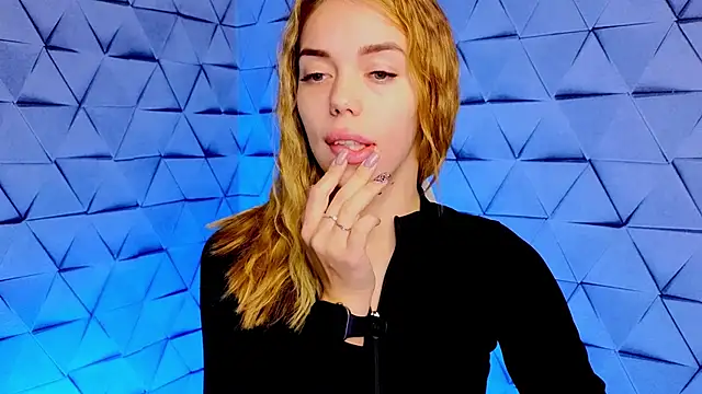 SofieSin online show from September 2025 02:03:02 AM