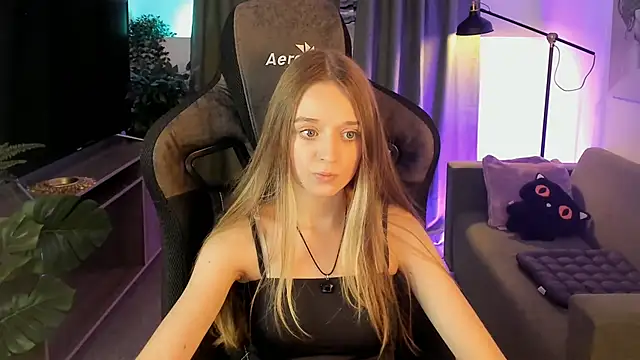 AleksaNight online show from September 2025 05:45:02 AM