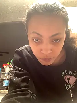 Redbone001 online show from September 2025 06:35:01 AM