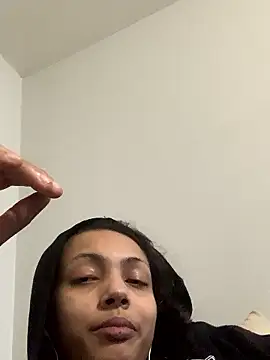 Redbone001 online show from September 2025 01:49:01 AM