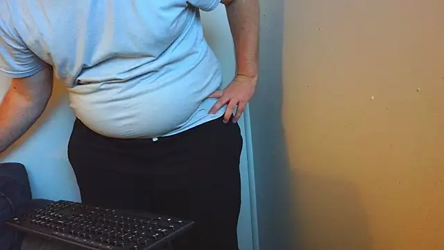 thighguy30 online show from October 2025 12:38:01 AM