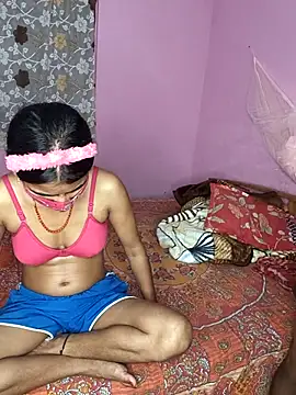 KanchiNp online show from November 2025 01:01:02 PM