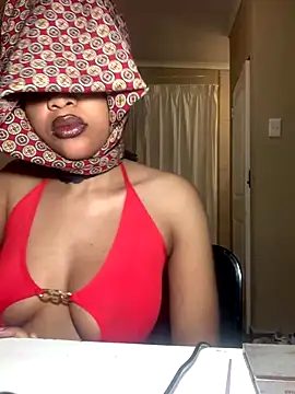 snowwhittie online show from September 2025 01:42:02 AM