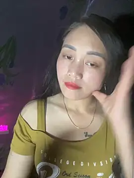 chipp-bong online show from November 2025 01:00:01 PM