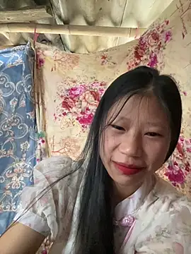 Snapshot of Mollie_jane chatting on October 2025 02:50:02 AM Mollie jane online show from October 2025 02:50:02 AM