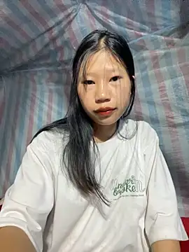 Snapshot of Mollie_jane chatting on October 2025 03:36:02 AM Mollie jane online show from October 2025 03:36:02 AM