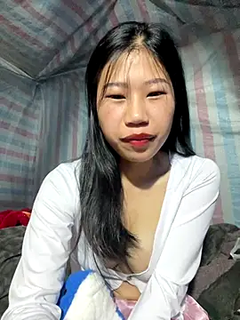 Snapshot of Mollie_jane chatting on November 2025 03:49:01 AM Mollie jane online show from November 2025 03:49:01 AM