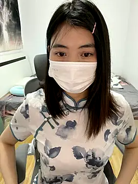 xuanxuanOo online show from November 2025 12:37:02 PM