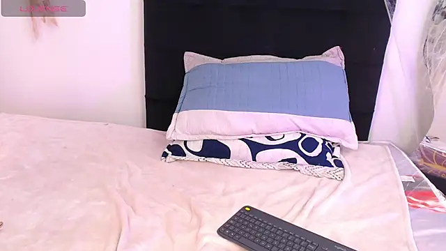 Snapshot of aurelyne_gp chatting on October 2025 11:19:01 AM aurelyne gp online show from October 2025 11:19:01 AM