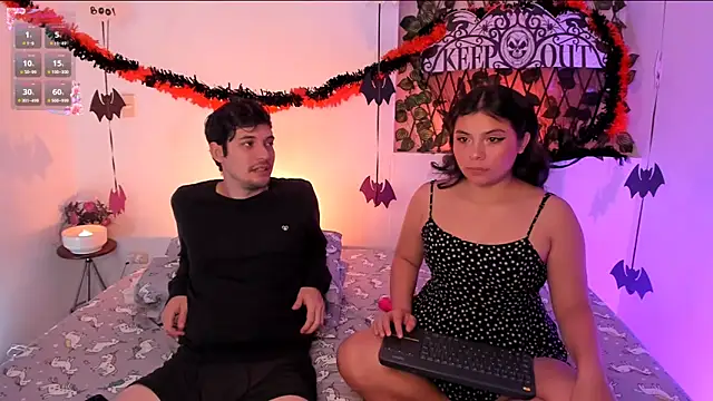 Snapshot of kylietimothee chatting on October 2025 05:13:01 PM kylietimothee online show from October 2025 05:13:01 PM