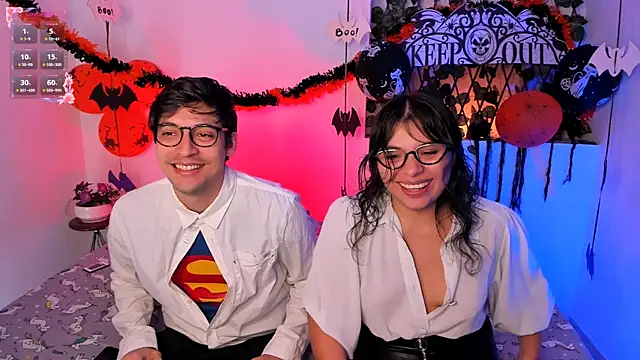 Snapshot of kylietimothee chatting on October 2025 06:58:02 PM kylietimothee online show from October 2025 06:58:02 PM