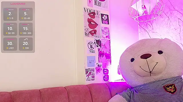 april bennett online show from October 2025 12:01:02 PM