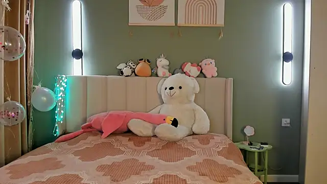 Snapshot of tokipokki chatting on November 2025 02:43:01 AM tokipokki online show from November 2025 02:43:01 AM