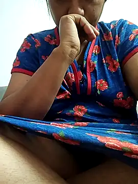 hottie jenny9 online show from September 2025 01:32:01 PM