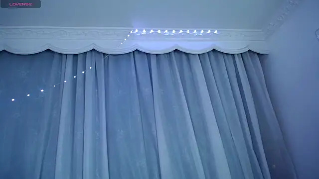 Snapshot of alahia_sw chatting on October 2025 03:47:02 AM alahia sw online show from October 2025 03:47:02 AM