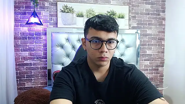 titanxero online show from October 2025 11:49:02 AM