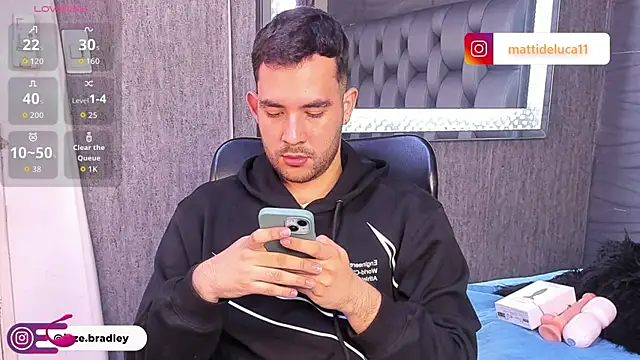 Snapshot of matti_de_lucaa chatting on November 2025 05:36:02 PM matti de lucaa online show from November 2025 05:36:02 PM