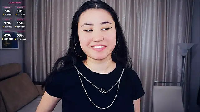 DebrahJungels online show from October 2025 05:19:02 AM