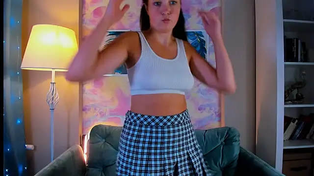 Angel Lilly online show from September 2025 12:16:01 PM