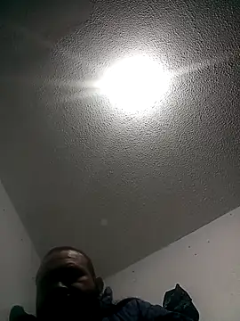 javi-tunene online show from October 2025 01:50:02 AM