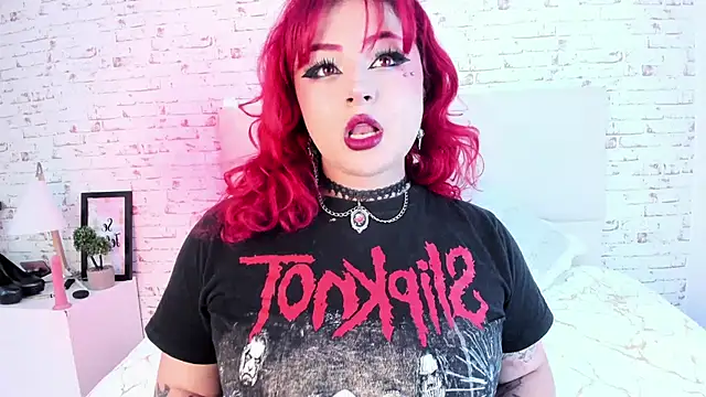 Snapshot of RavenVamp chatting on September 2025 09:36:01 PM RavenVamp online show from September 2025 09:36:01 PM