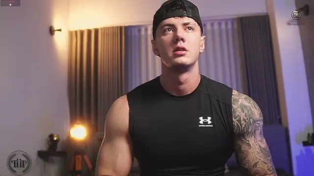 Snapshot of Thomas_Falcon chatting on October 2025 01:17:01 AM Thomas Falcon online show from October 2025 01:17:01 AM