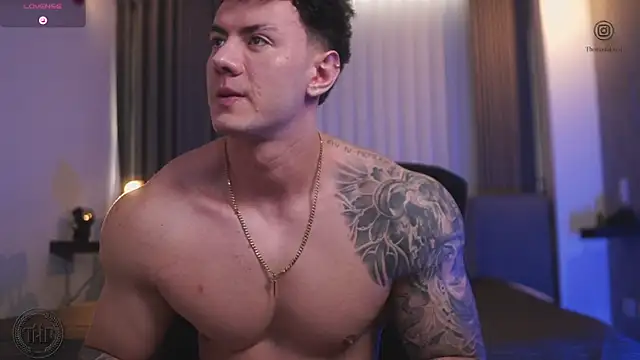 Snapshot of Thomas_Falcon chatting on October 2025 10:11:01 PM Thomas Falcon online show from October 2025 10:11:01 PM