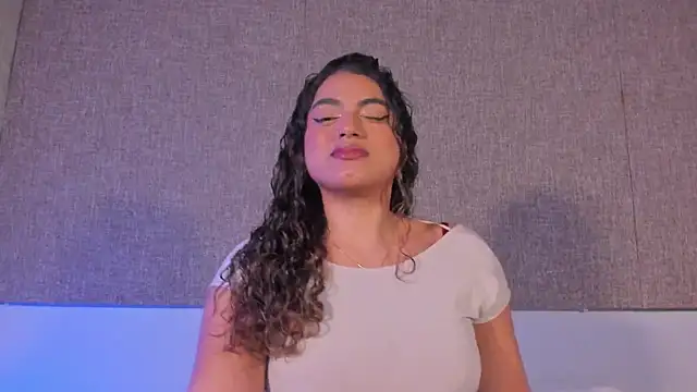 Snapshot of Salomeferreira_ chatting on October 2025 04:52:02 PM Salomeferreira online show from October 2025 04:52:02 PM