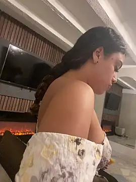 Snapshot of Salomeferreira_ chatting on November 2025 04:28:01 PM Salomeferreira online show from November 2025 04:28:01 PM